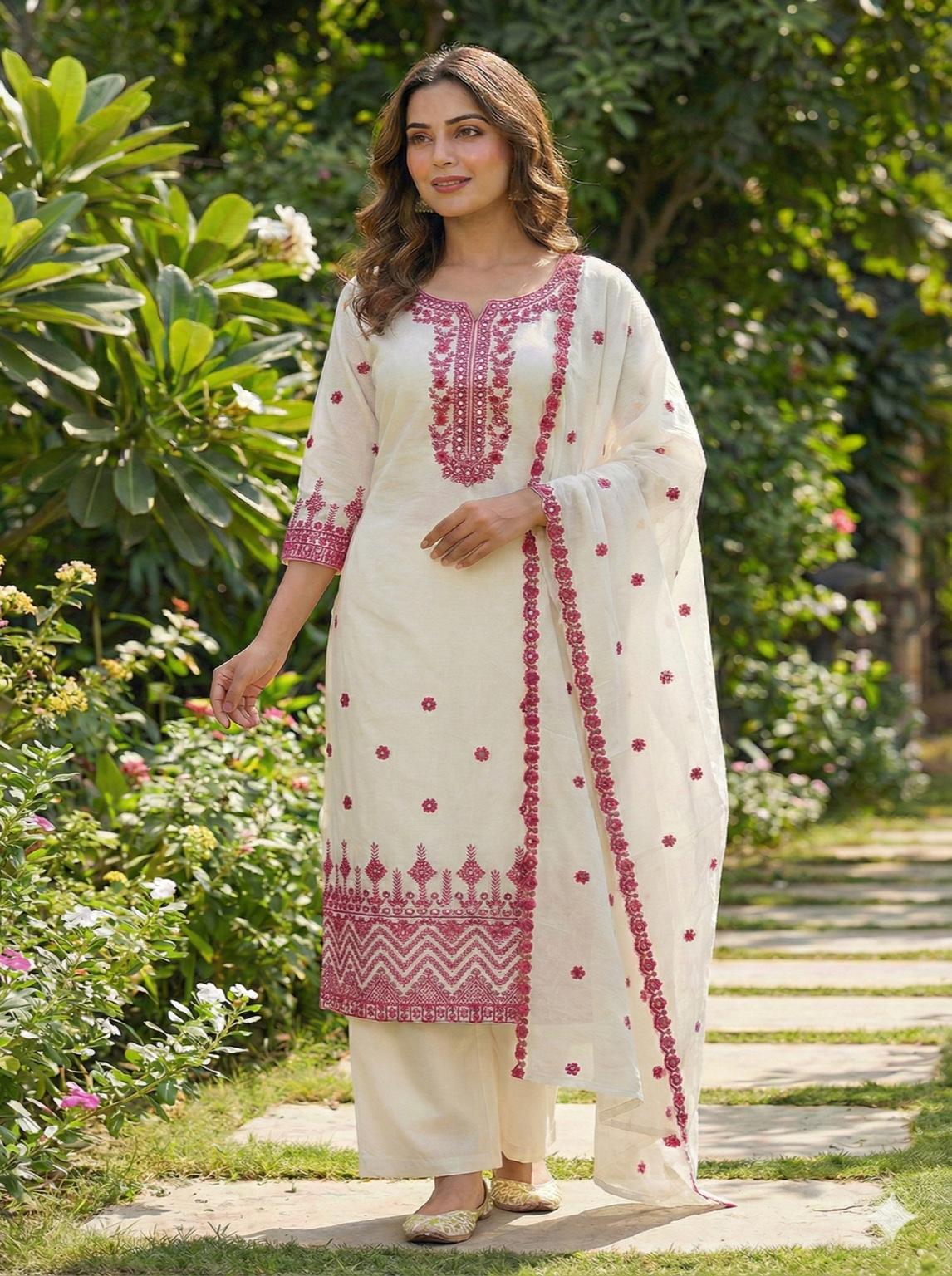 Embroidered Mulmul Kurta Set